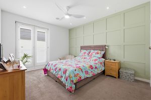 Harbour Square- click for photo gallery